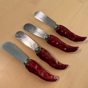 Boston Warehouse chili pepper cheese spreader set of 4